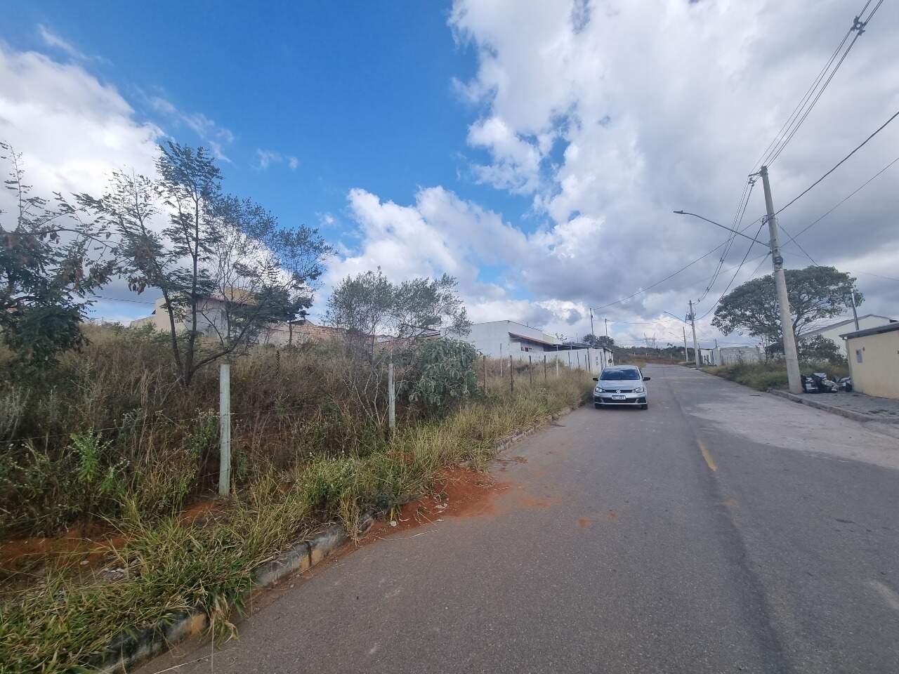 Lote à venda no Parque da Lagoa: 