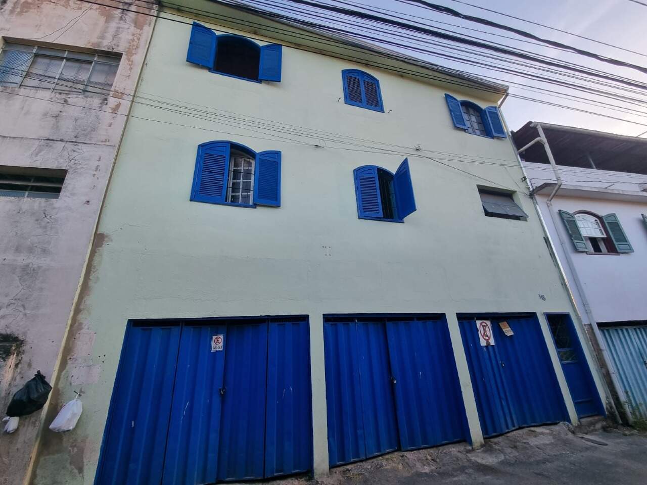 Prédio à venda no Bairro Barra: 