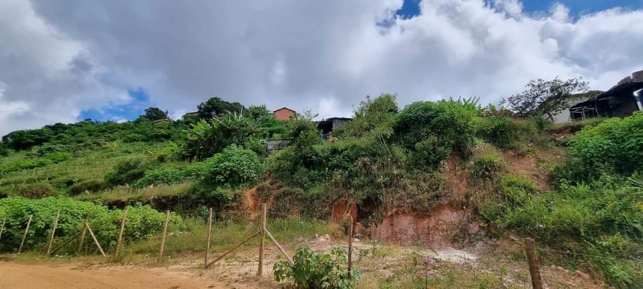Lote à venda no Santa Cruz: 