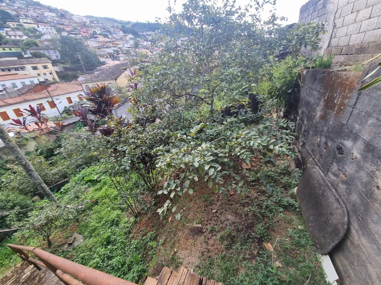 Lote à venda no Alto da Cruz: 