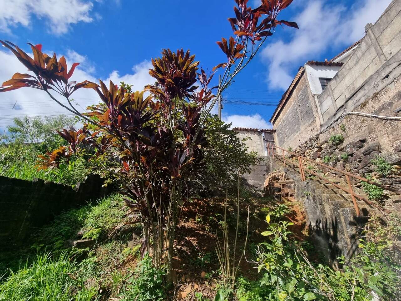 Lote à venda no Alto da Cruz: 