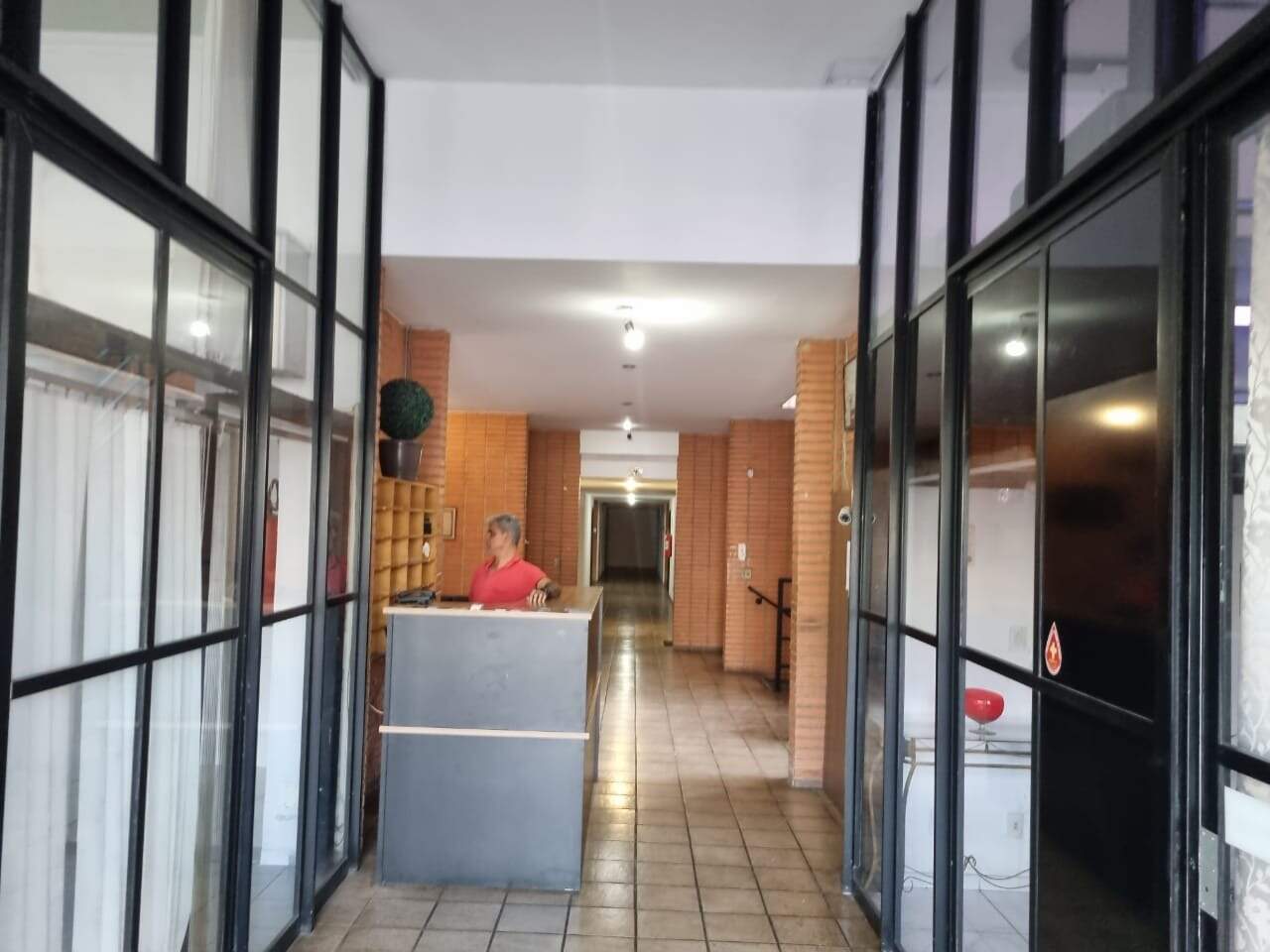 Sala à venda no Santa Amélia: 