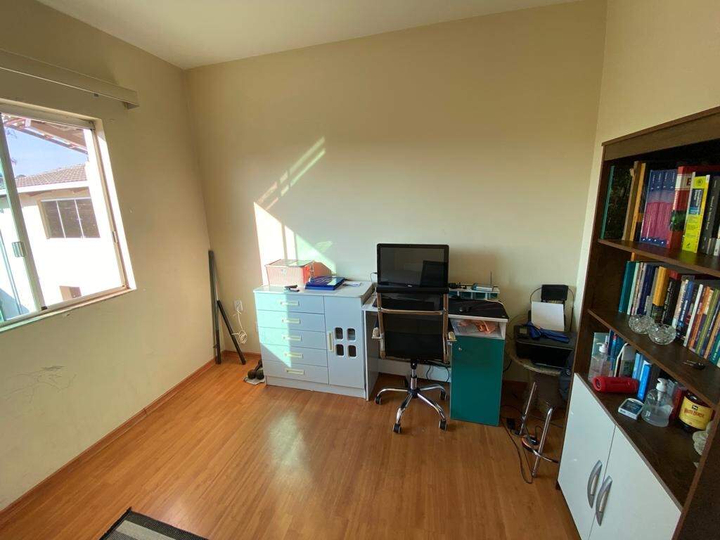 Casa à venda no Pioneiros: 