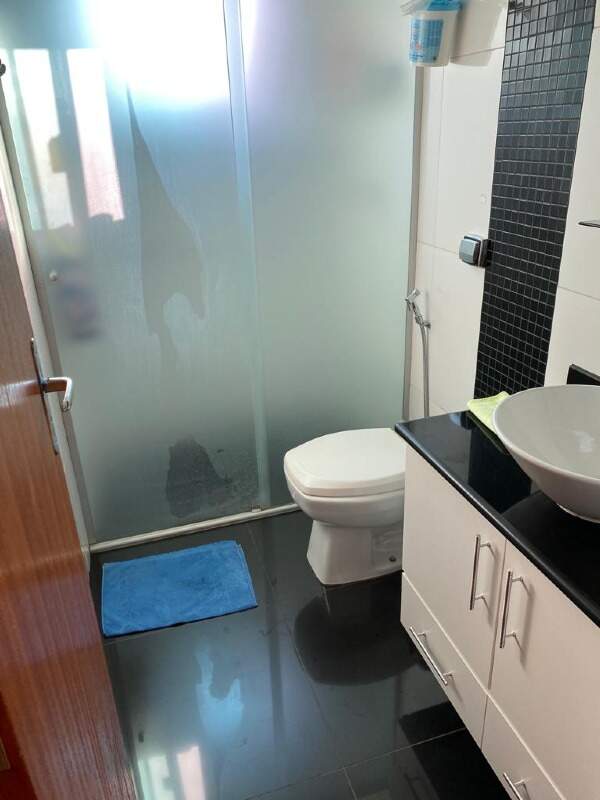 Casa à venda no Pioneiros: 