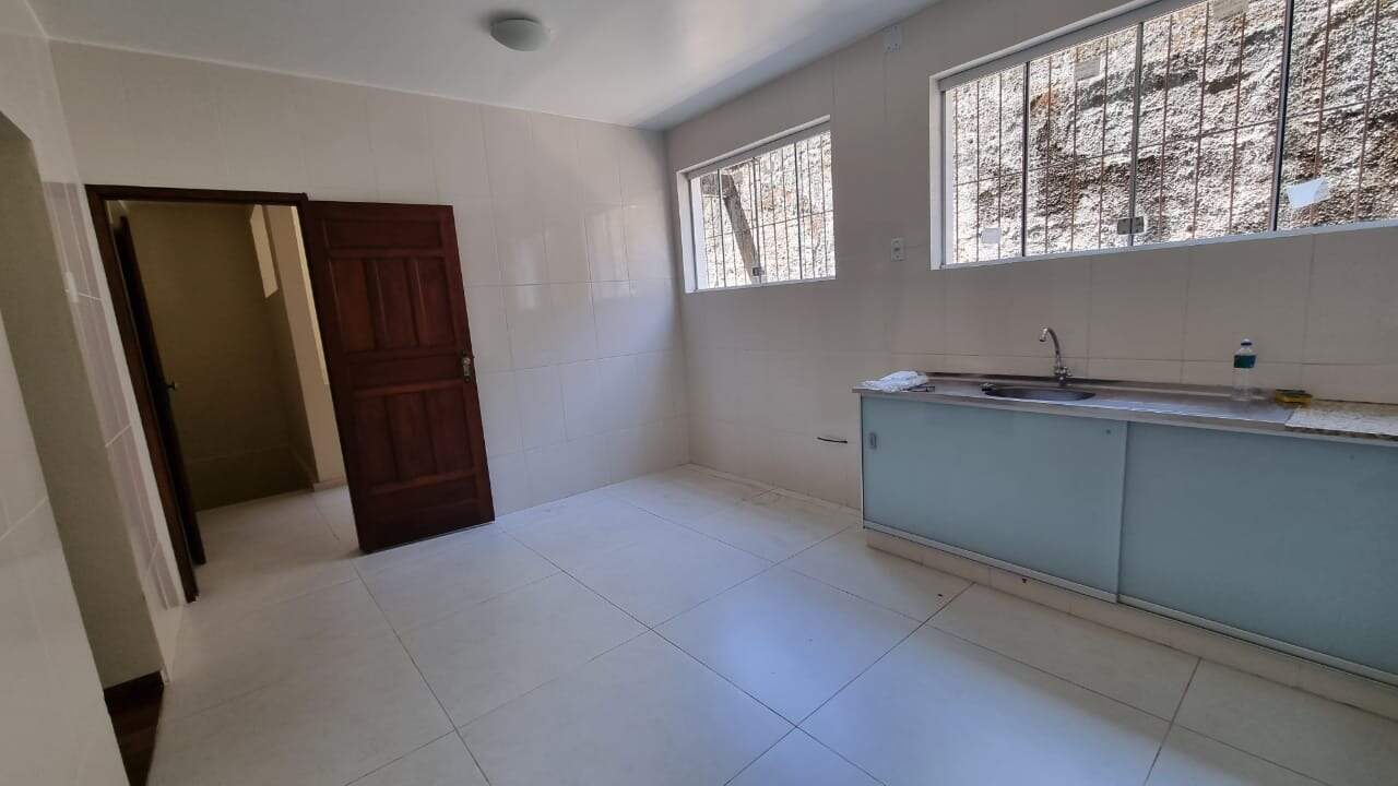 Casa para aluguel no Jardim Alvorada: 