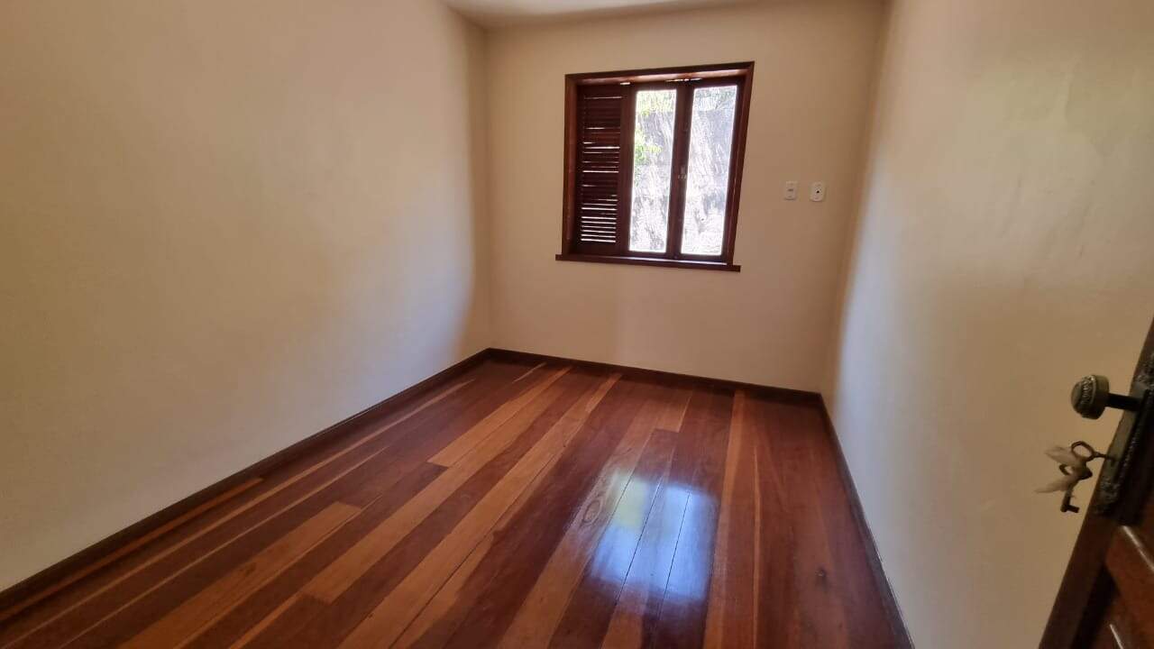 Casa para aluguel no Jardim Alvorada: 