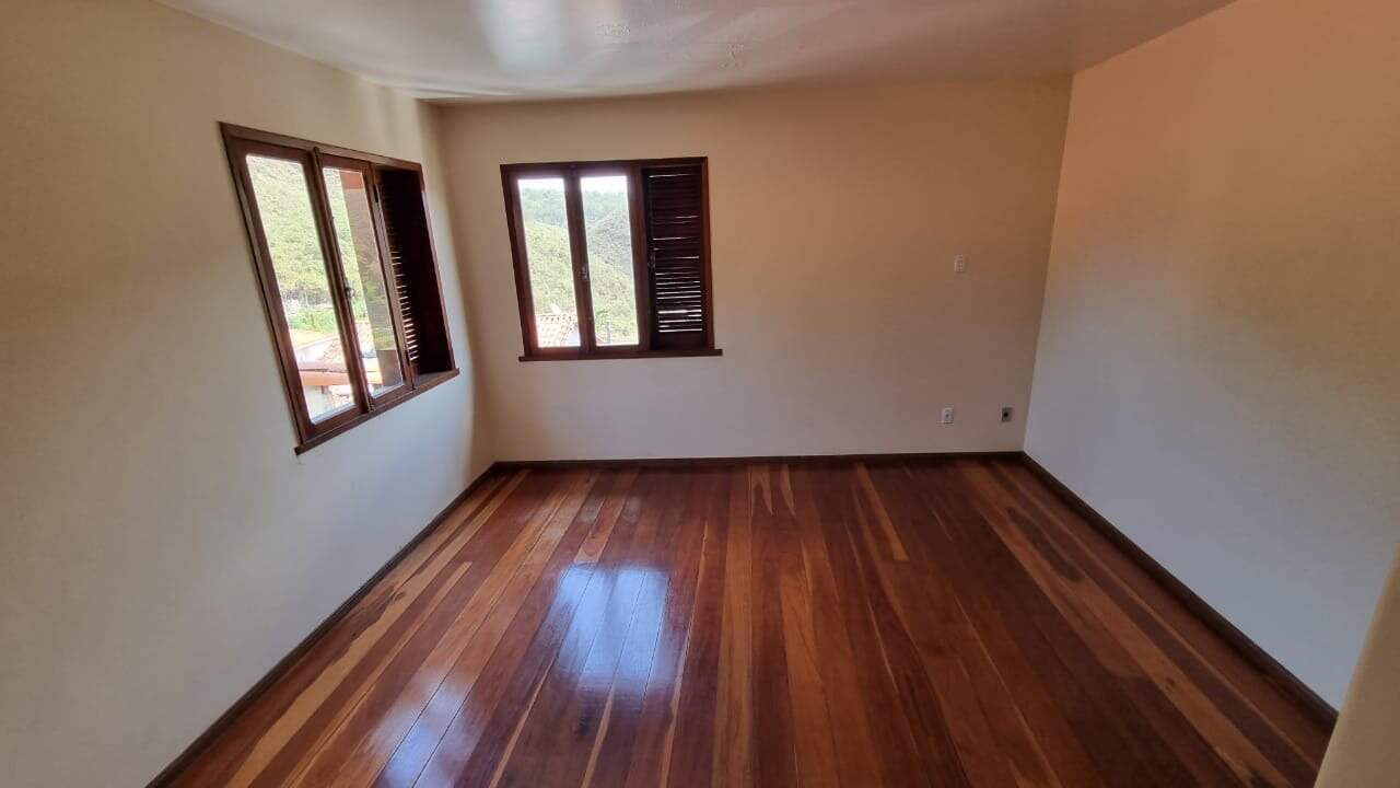 Casa para aluguel no Jardim Alvorada: 