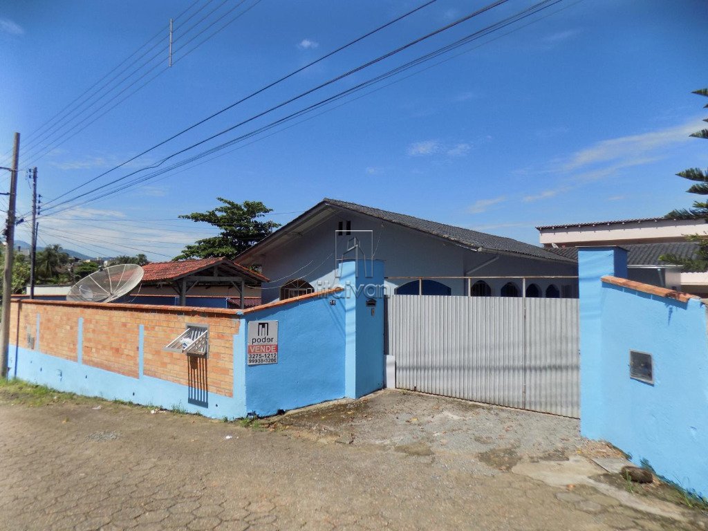 Casa à venda no Centro: 