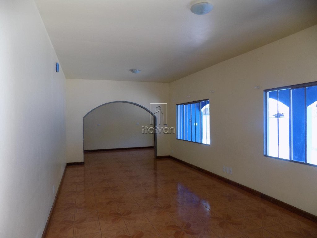 Casa à venda no Centro: 