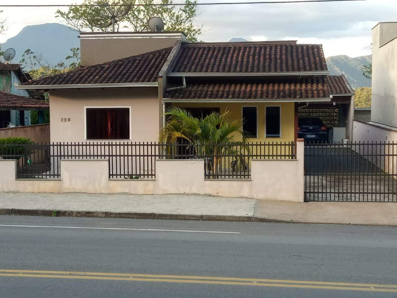Casa à venda no Ribeirão Cavalo: 