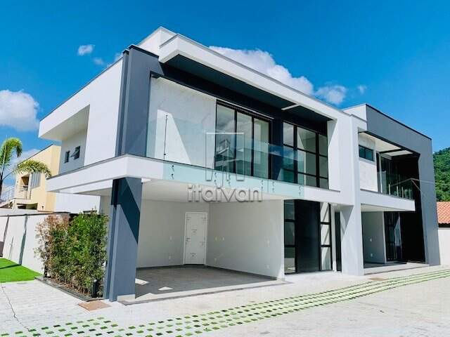 Casa à venda no Jaraguá Esquerdo: 