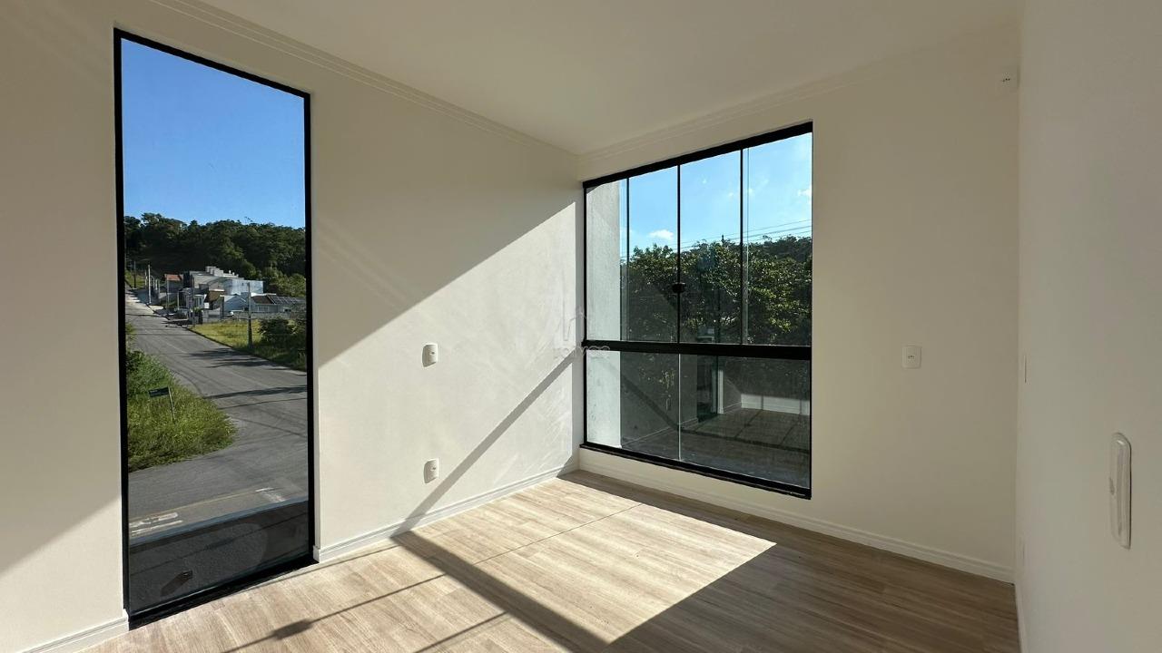 Geminado à venda no Três Rios do Norte: 