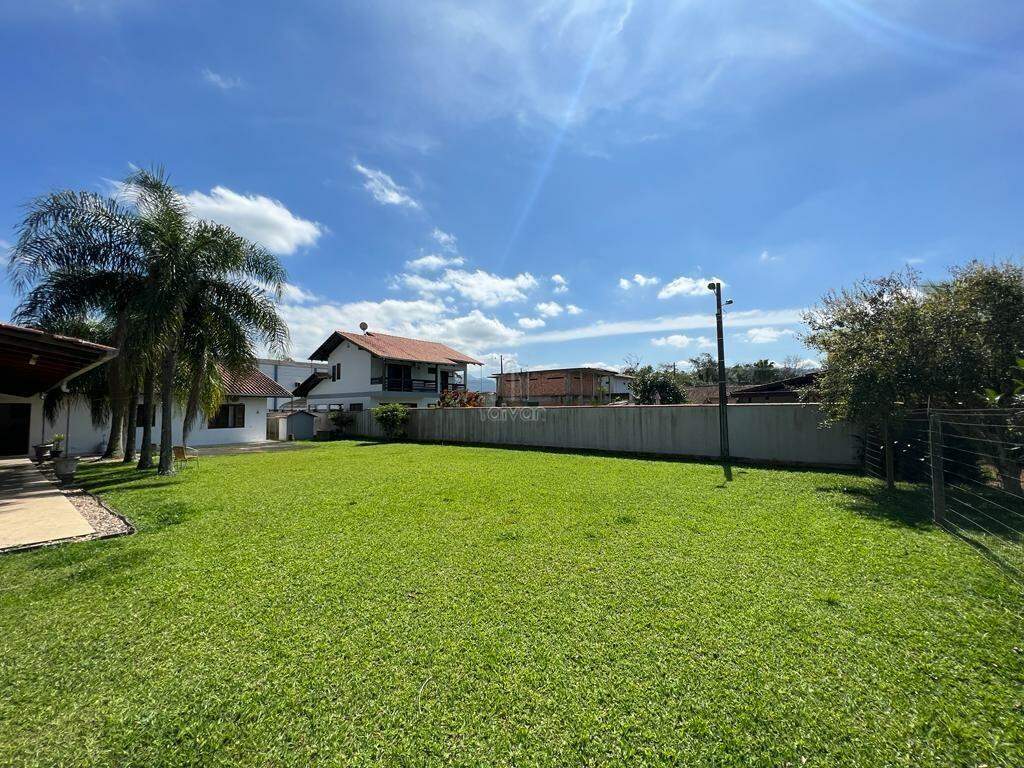 Casa à venda no Três Rios do Sul: 