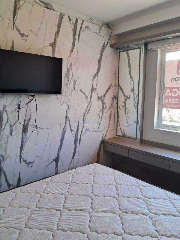 Apartamento para aluguel no Rau: 