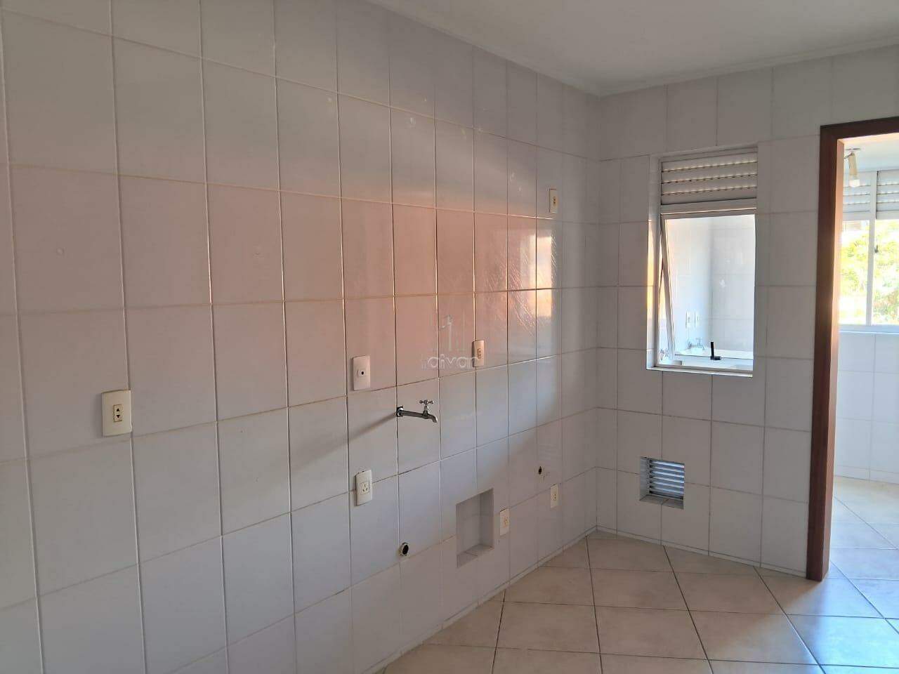 Apartamento para aluguel no Jaraguá Esquerdo: 