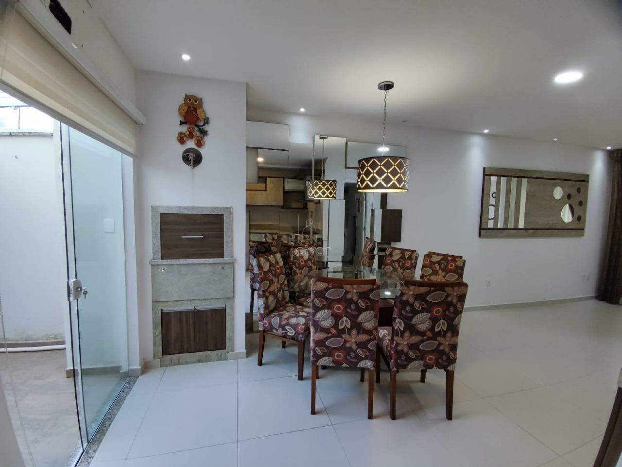 Casa para aluguel no Amizade: 