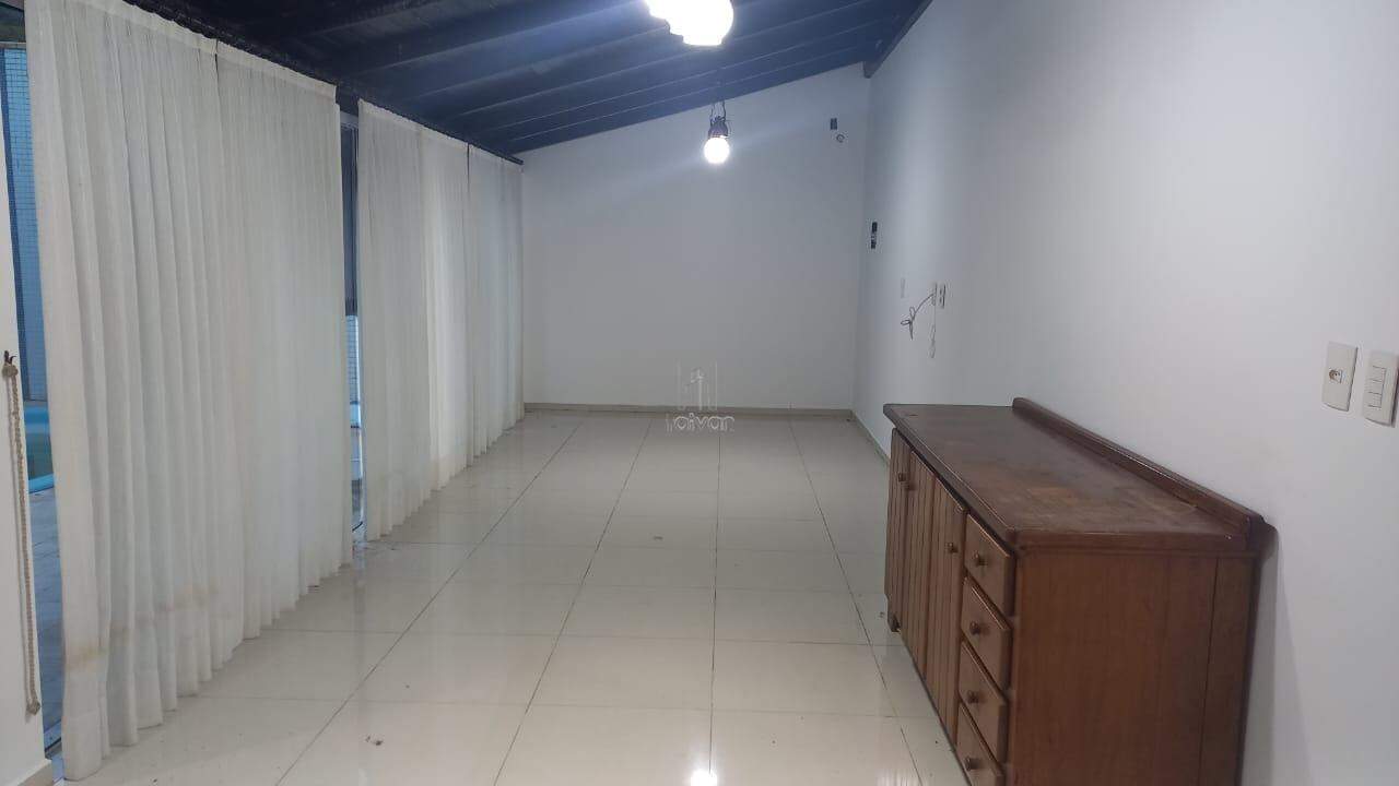 Casa para aluguel no Vila Nova: 