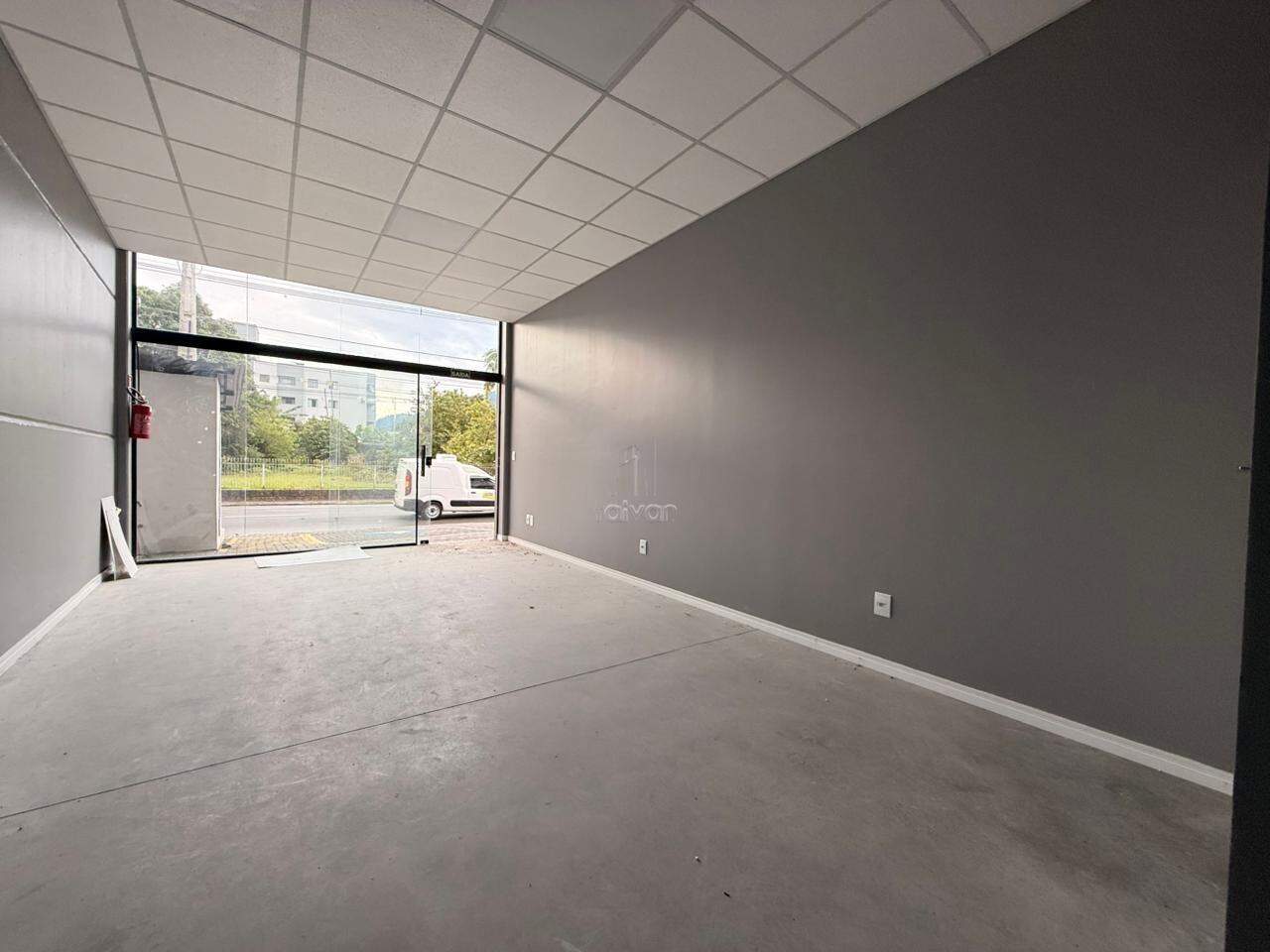 Sala Comercial para aluguel no Vila Lenzi: 