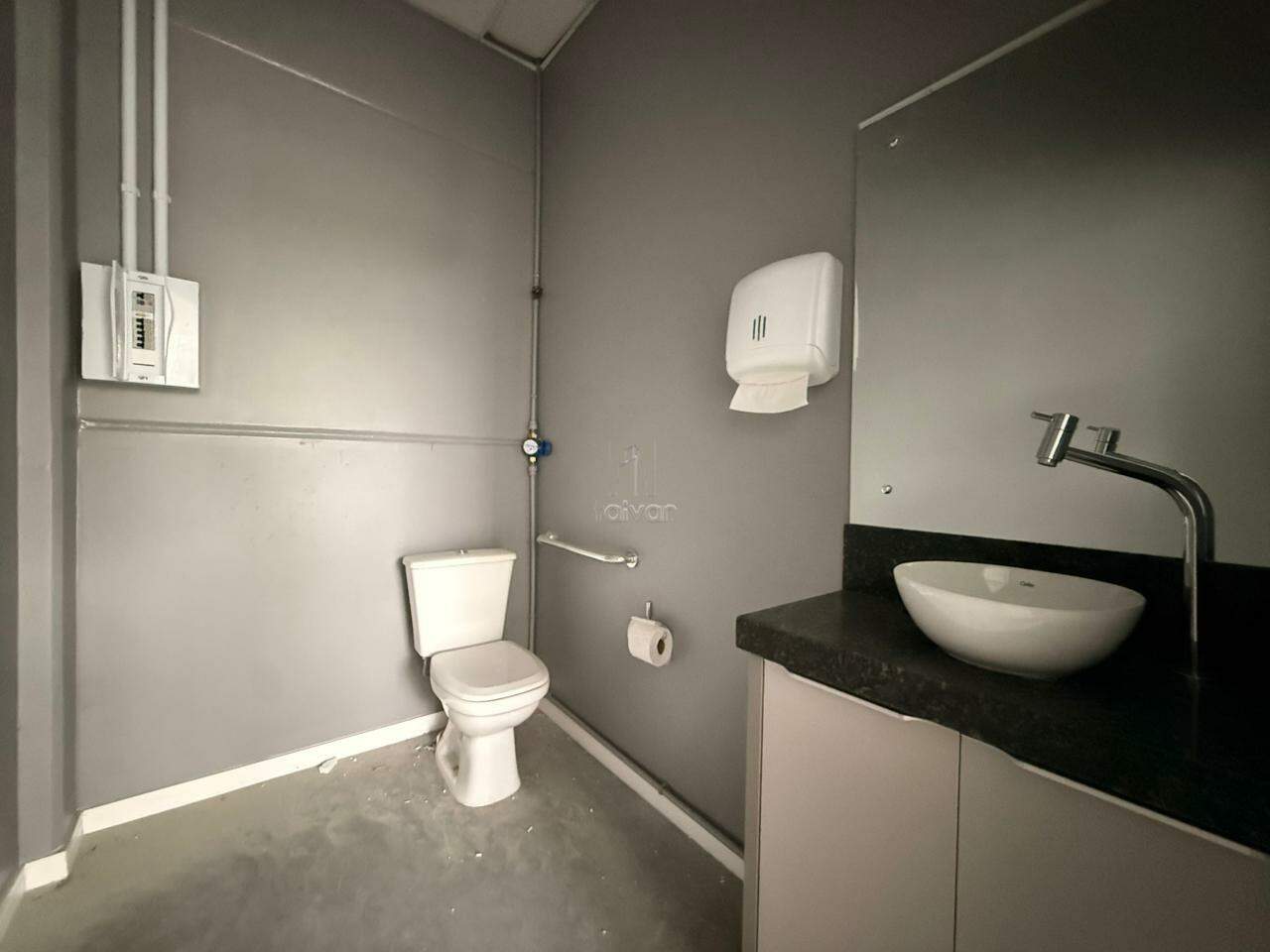 Sala Comercial para aluguel no Vila Lenzi: 