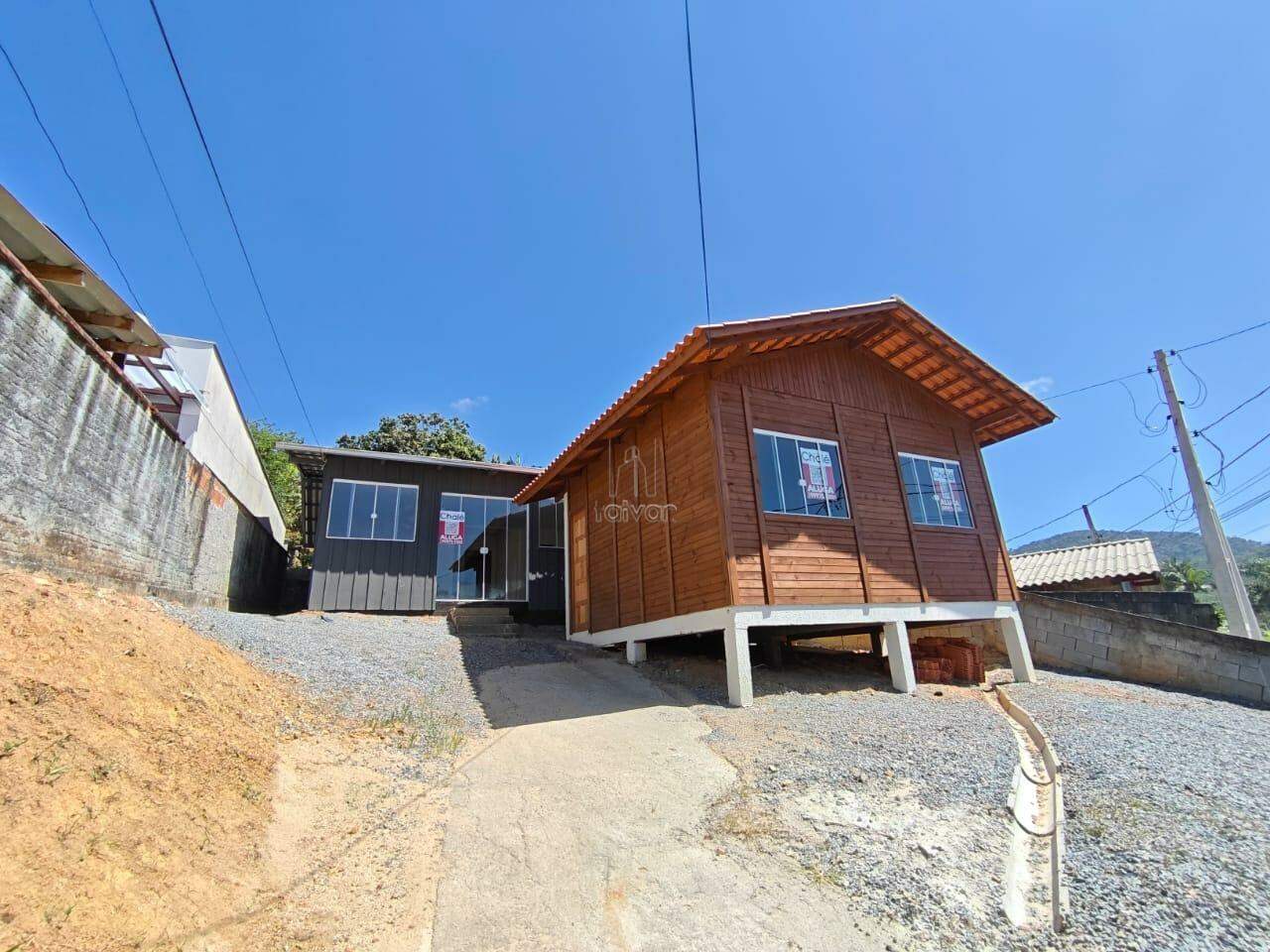 Casa para aluguel no Três Rios do Norte: 