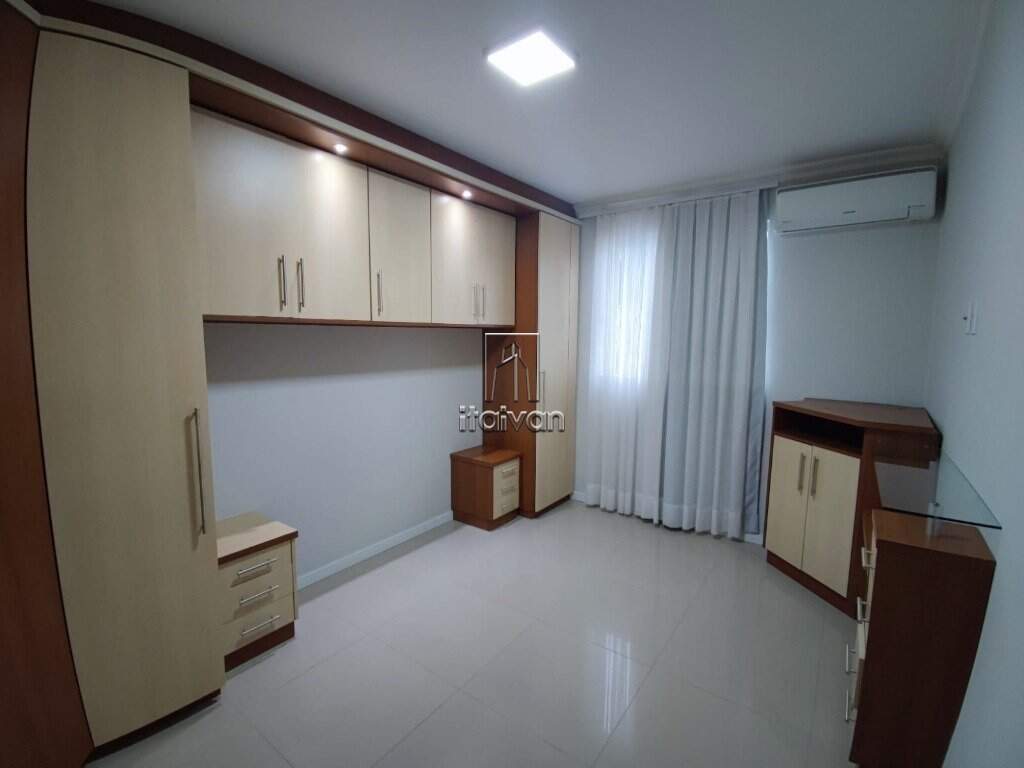 Apartamento para aluguel no Czerniewicz: 