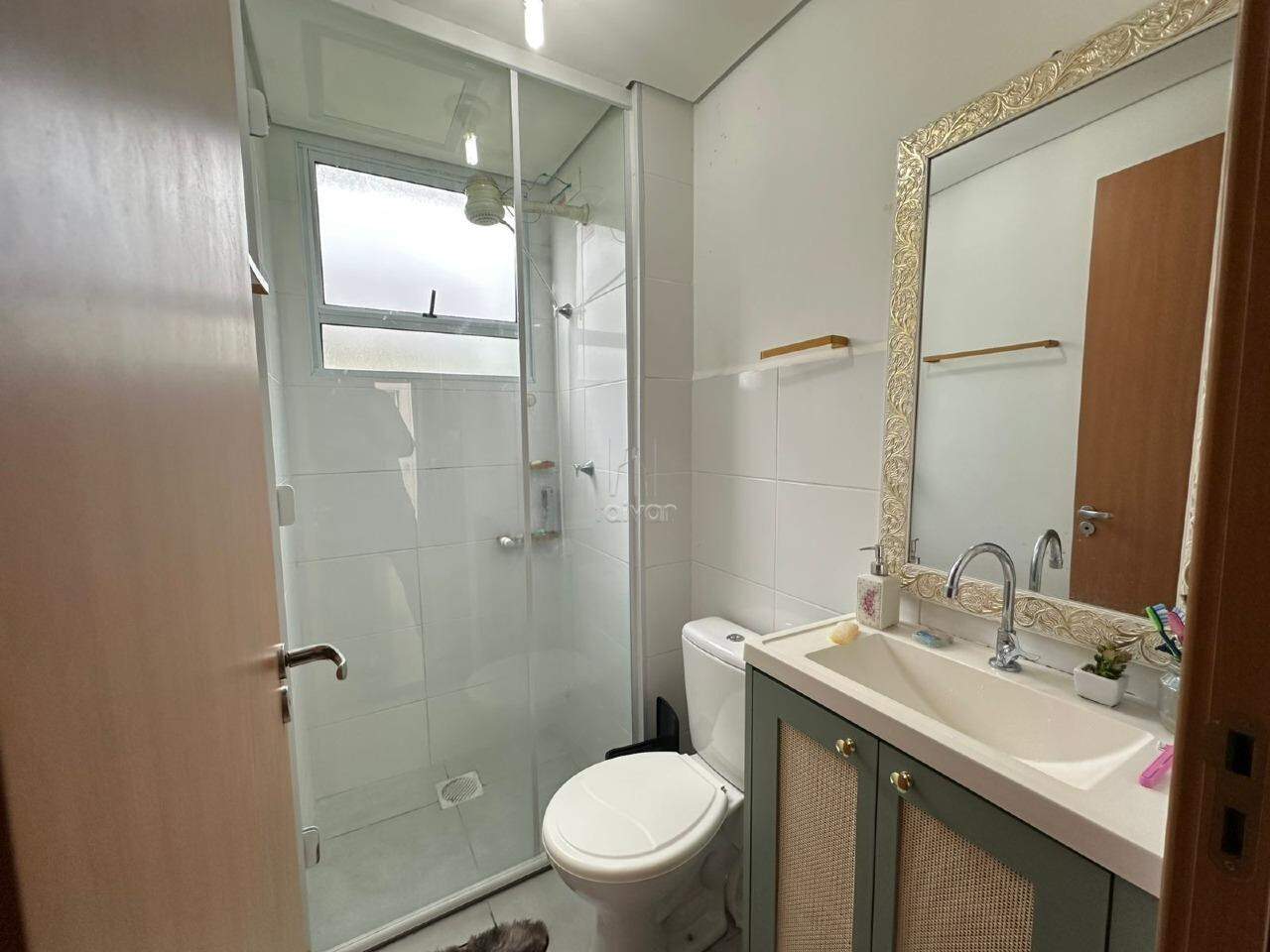 Apartamento à venda no Jaraguá Esquerdo: 