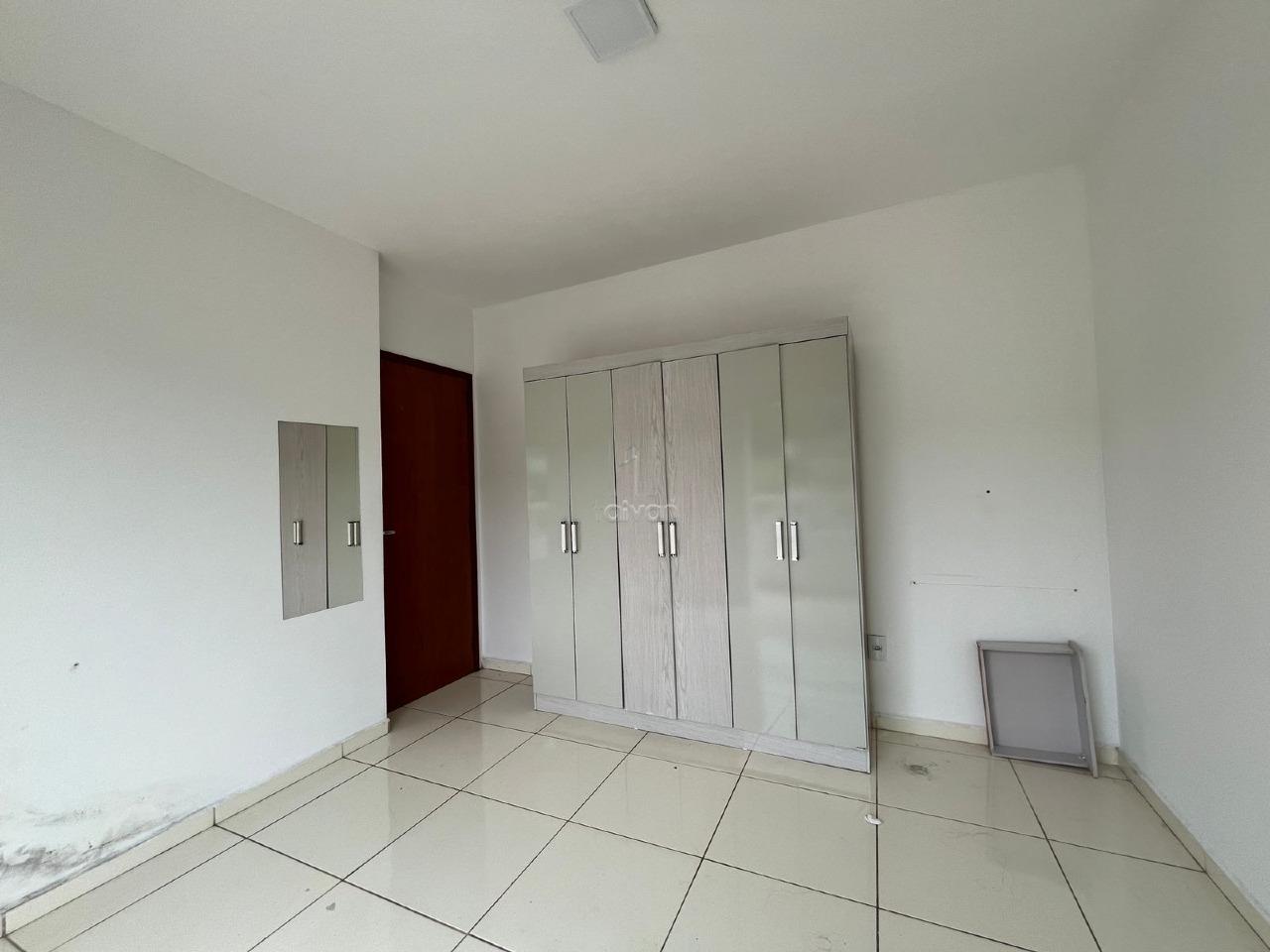 Apartamento à venda no Estrada Nova: 