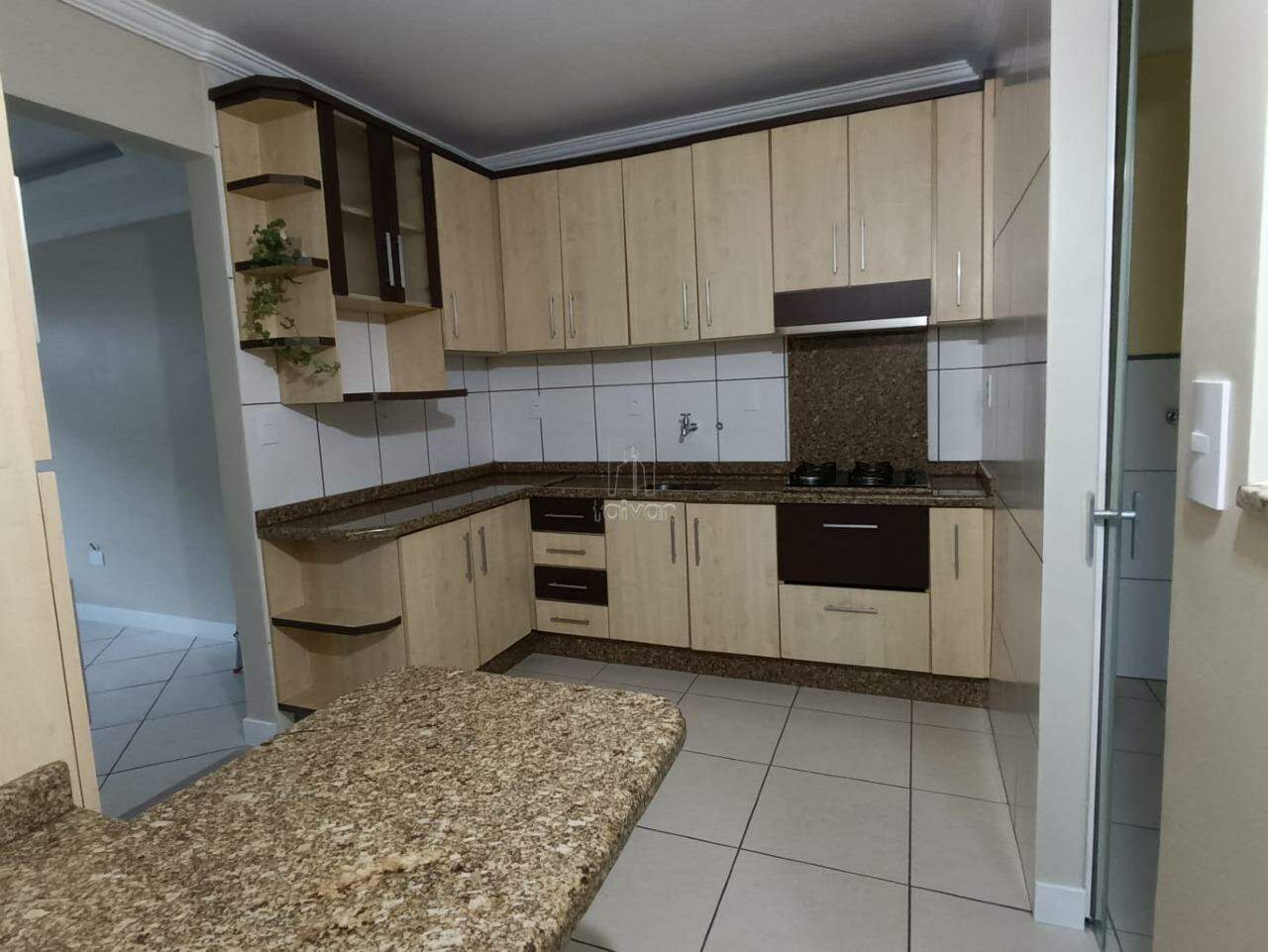 Apartamento à venda no Jaraguá Esquerdo: 
