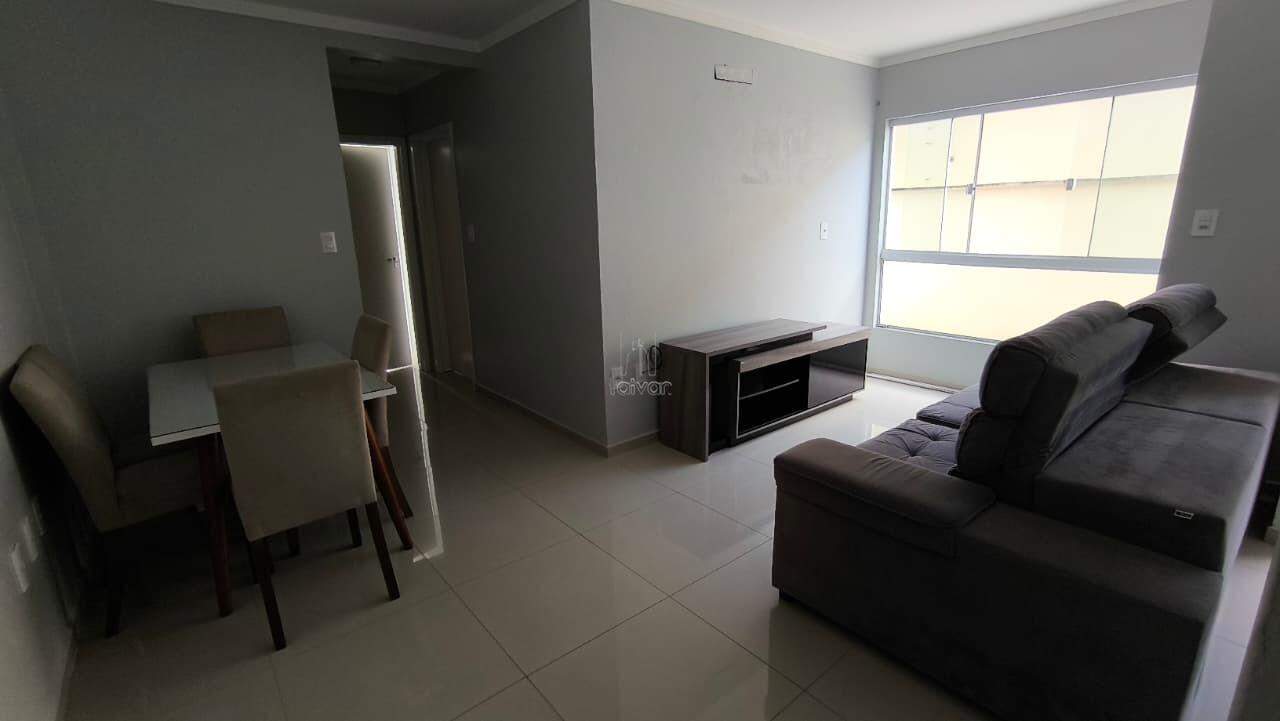 Apartamento para aluguel no Centenário: 