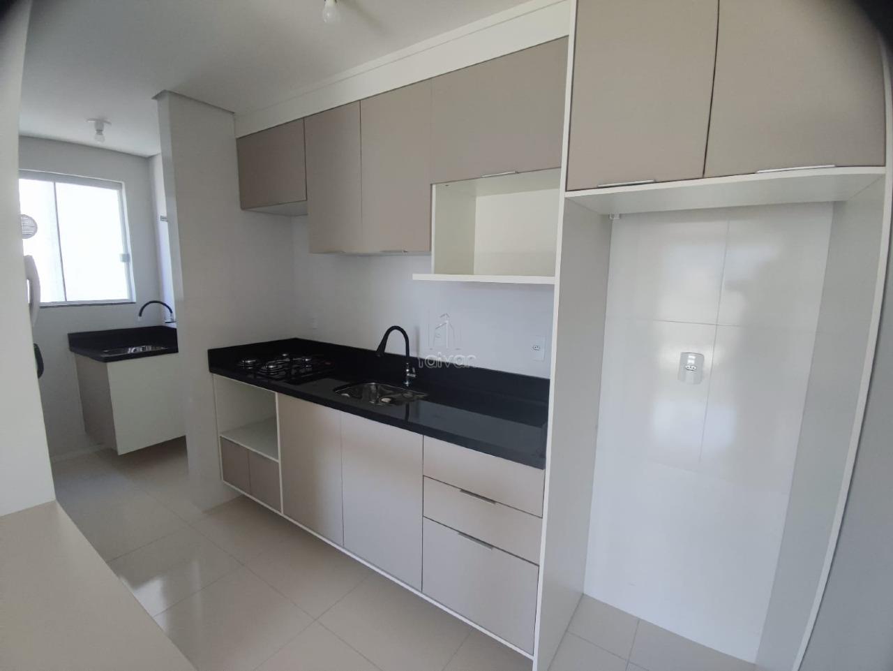 Apartamento para aluguel no Rau: 