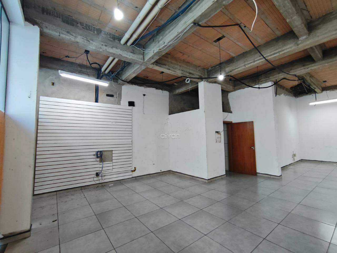 Sala Comercial para aluguel no Chico de Paulo: 