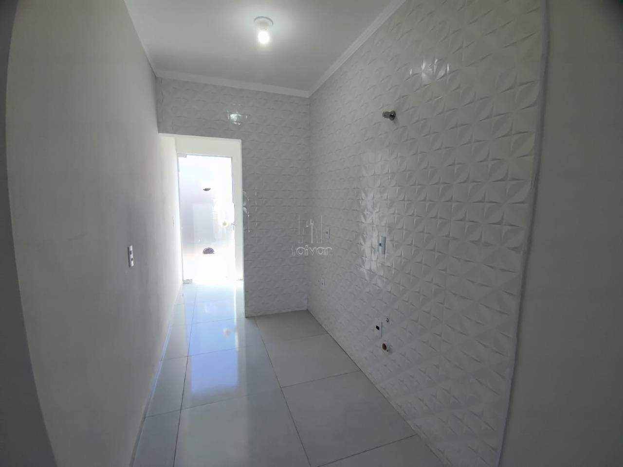 Casa para aluguel no Três Rios do Norte: 