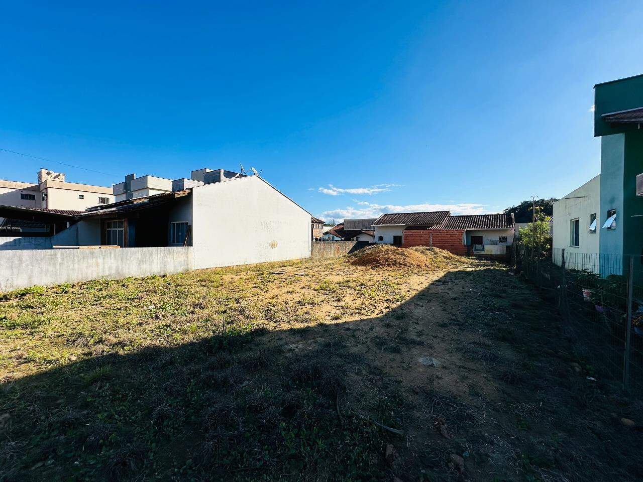 Terreno à venda no Santo Antônio: 