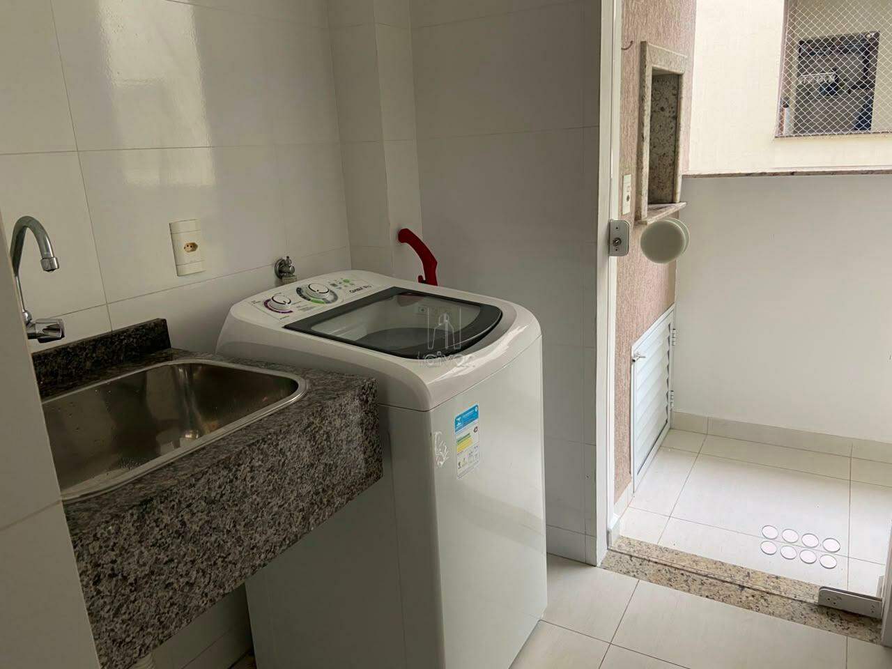Apartamento para aluguel no Vila Baependi: 