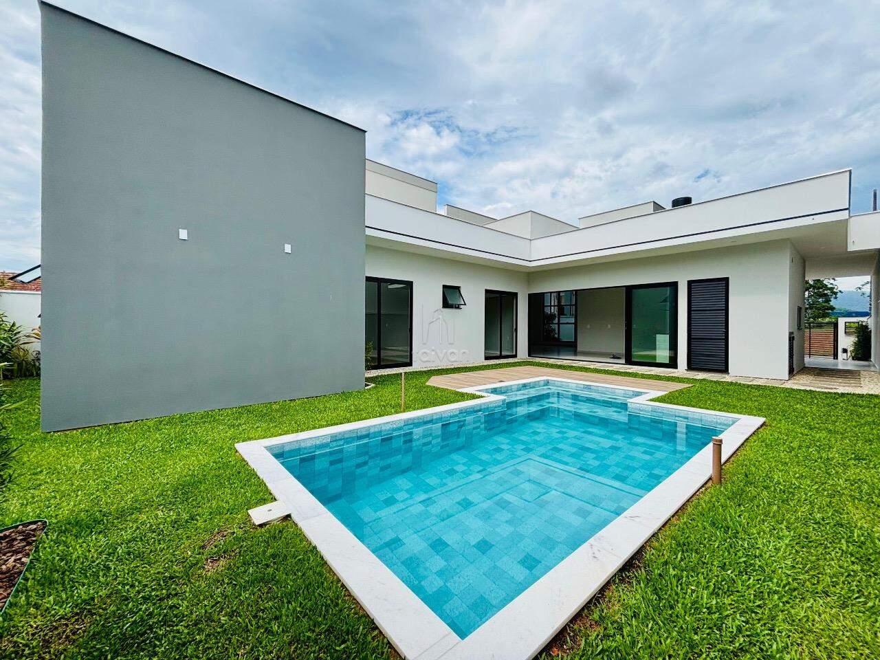 Casa à venda no Amizade: 