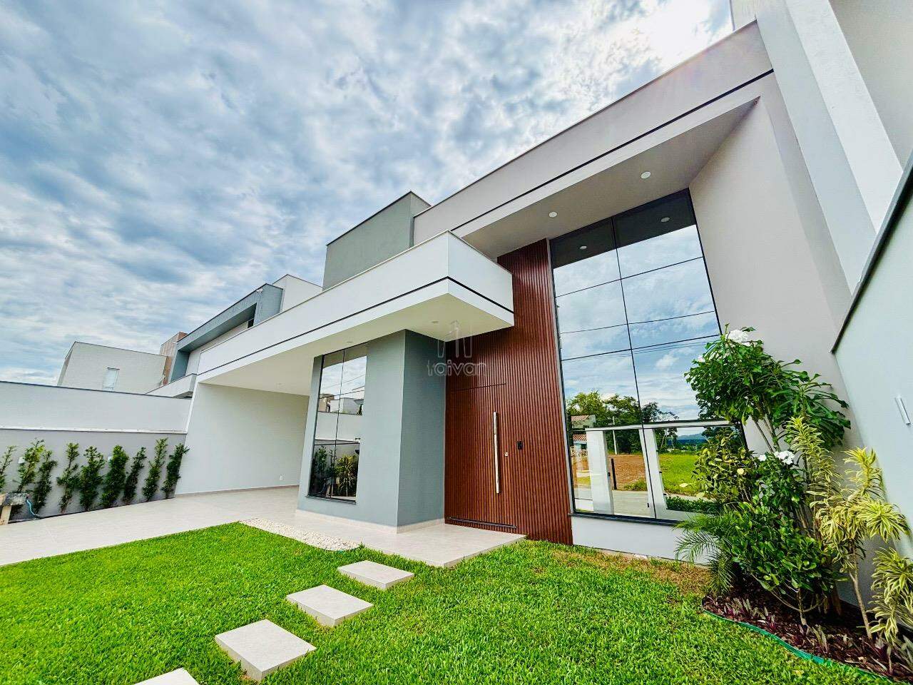 Casa à venda no Amizade: 