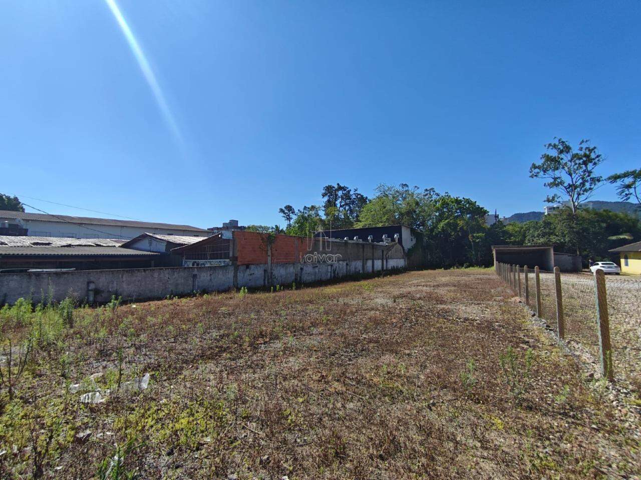 Terreno para aluguel no Vila Nova: 