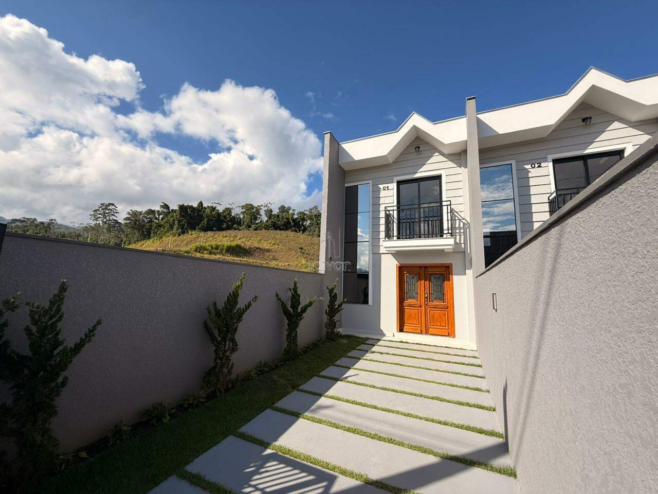 Geminado à venda no Rio Cerro I: 