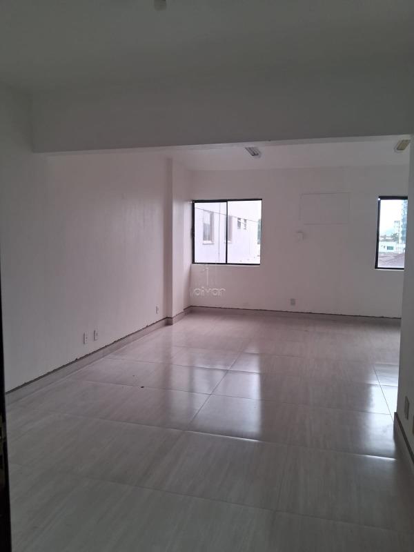 Sala Comercial para aluguel no Centro: 
