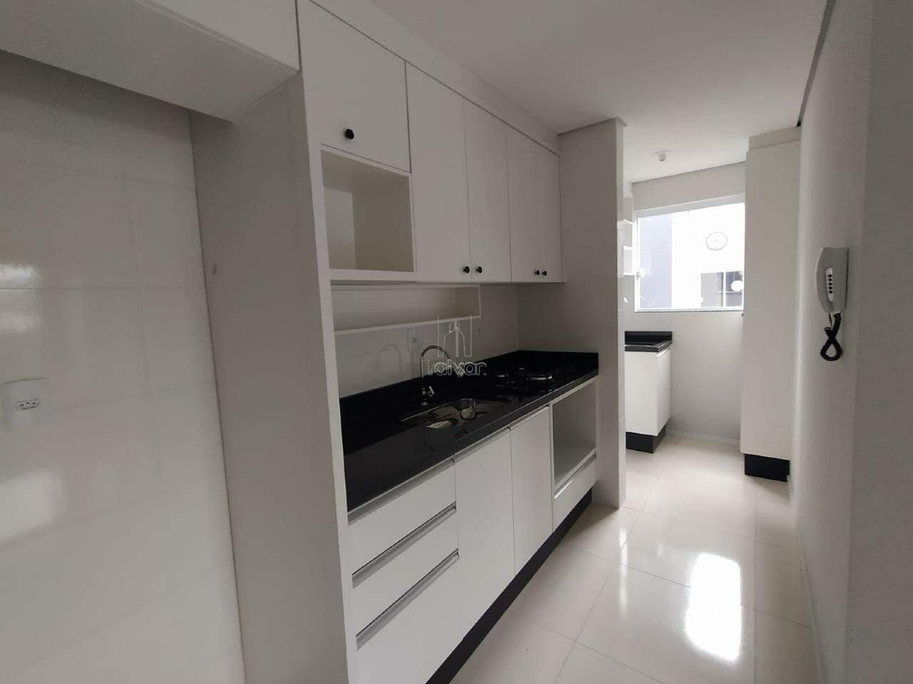 Apartamento à venda no Rau: 