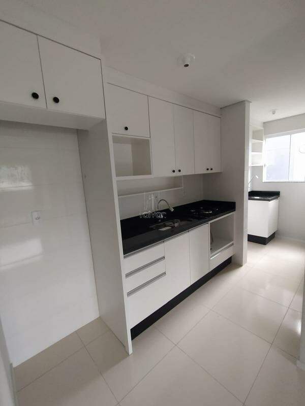 Apartamento à venda no Rau: 