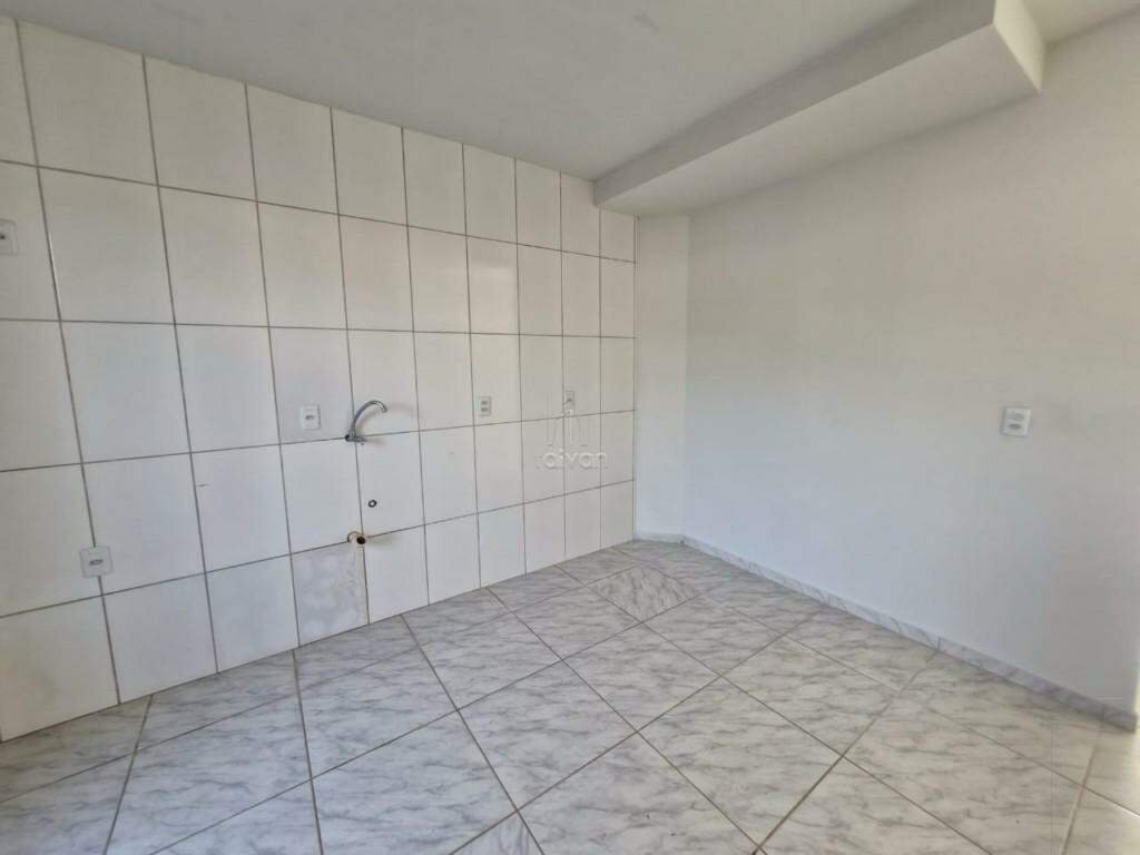 Geminado para aluguel no Barra do Rio Cerro: 