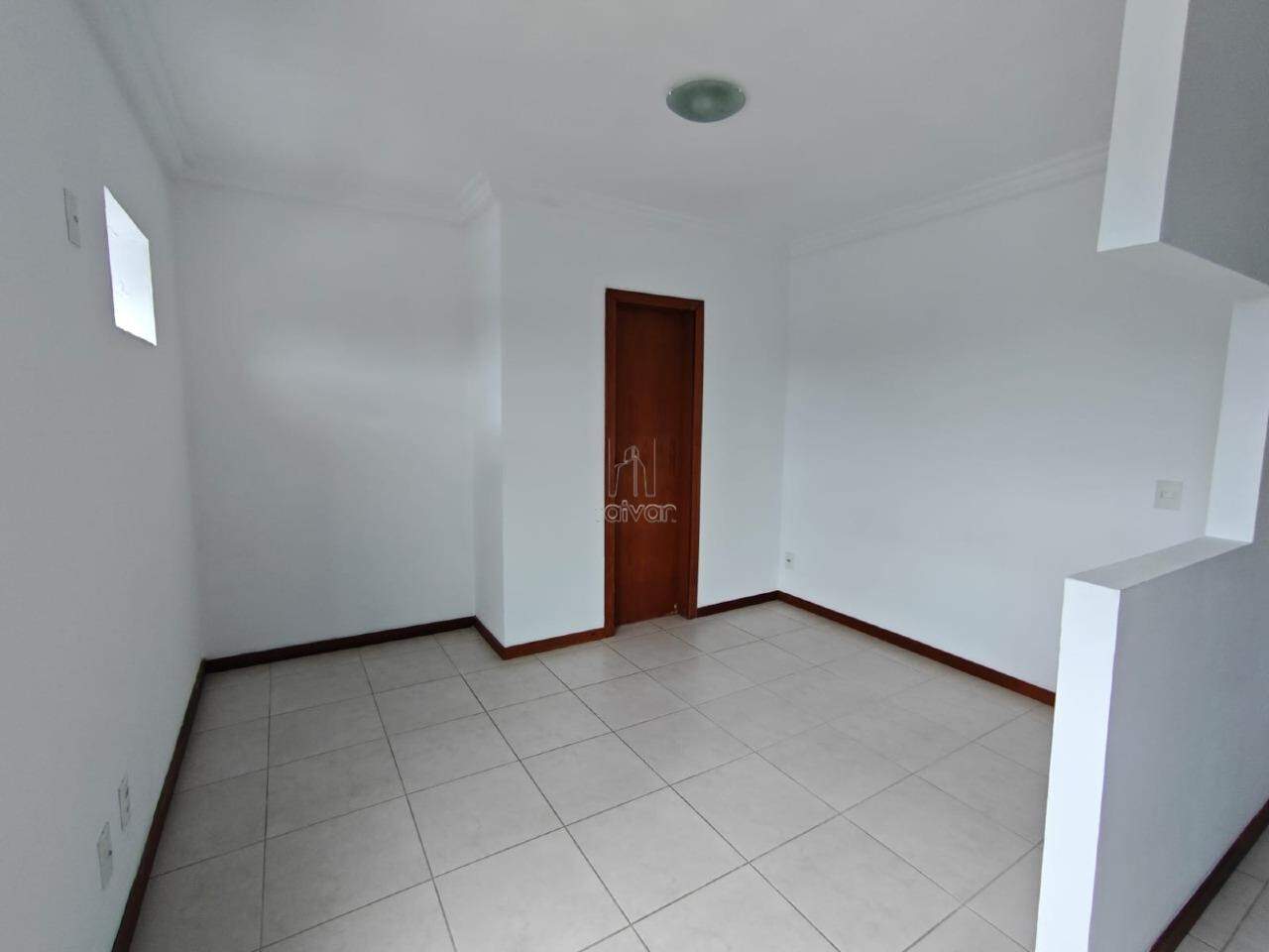 Apartamento para aluguel no Barra do Rio Cerro: 