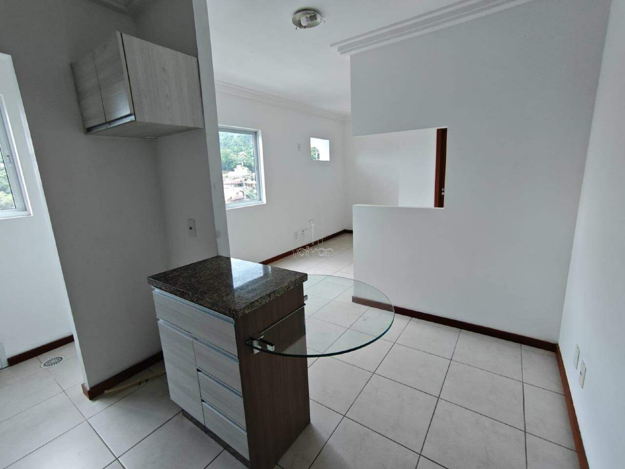 Apartamento para aluguel no Barra do Rio Cerro: 