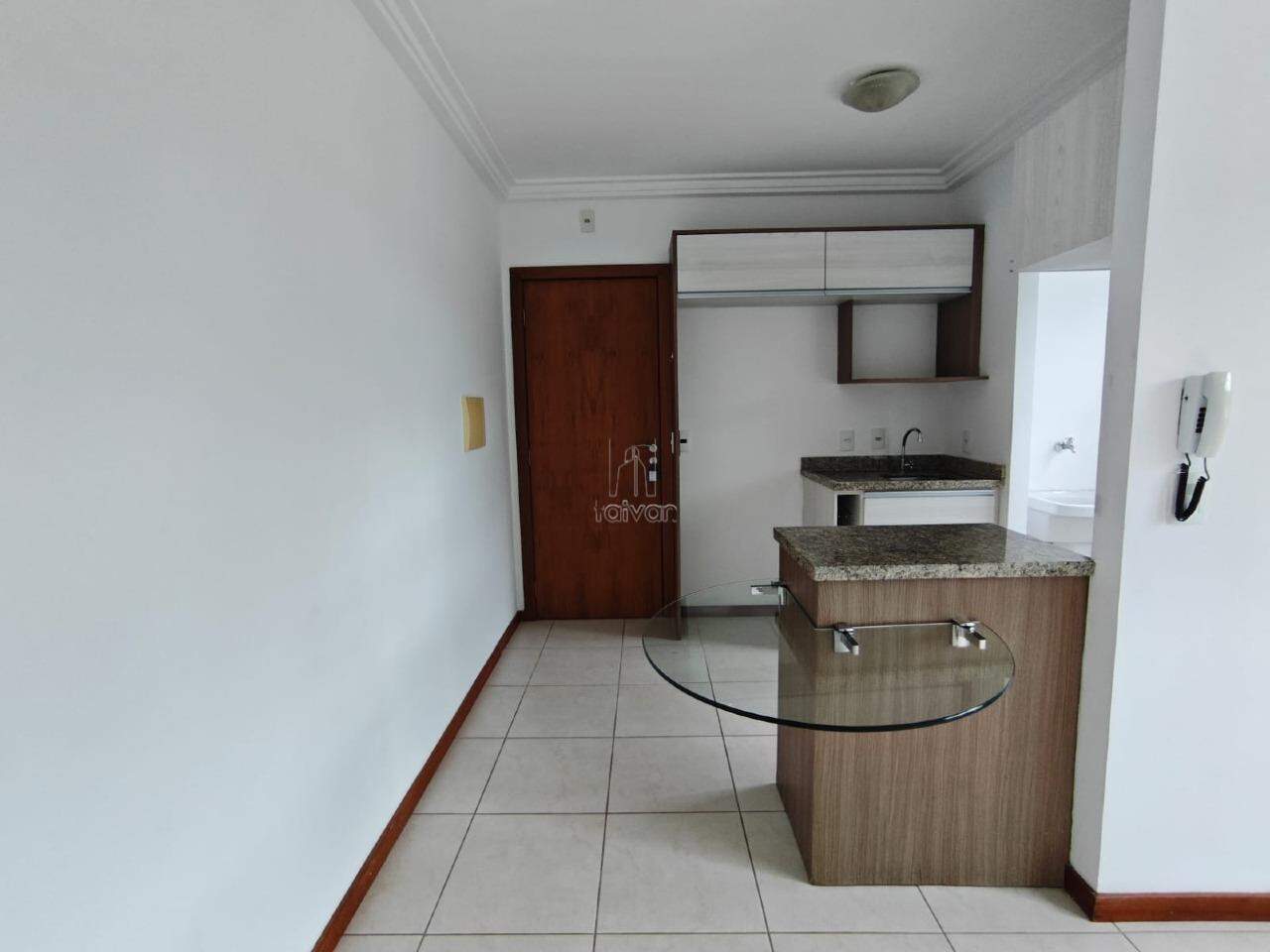 Apartamento para aluguel no Barra do Rio Cerro: 
