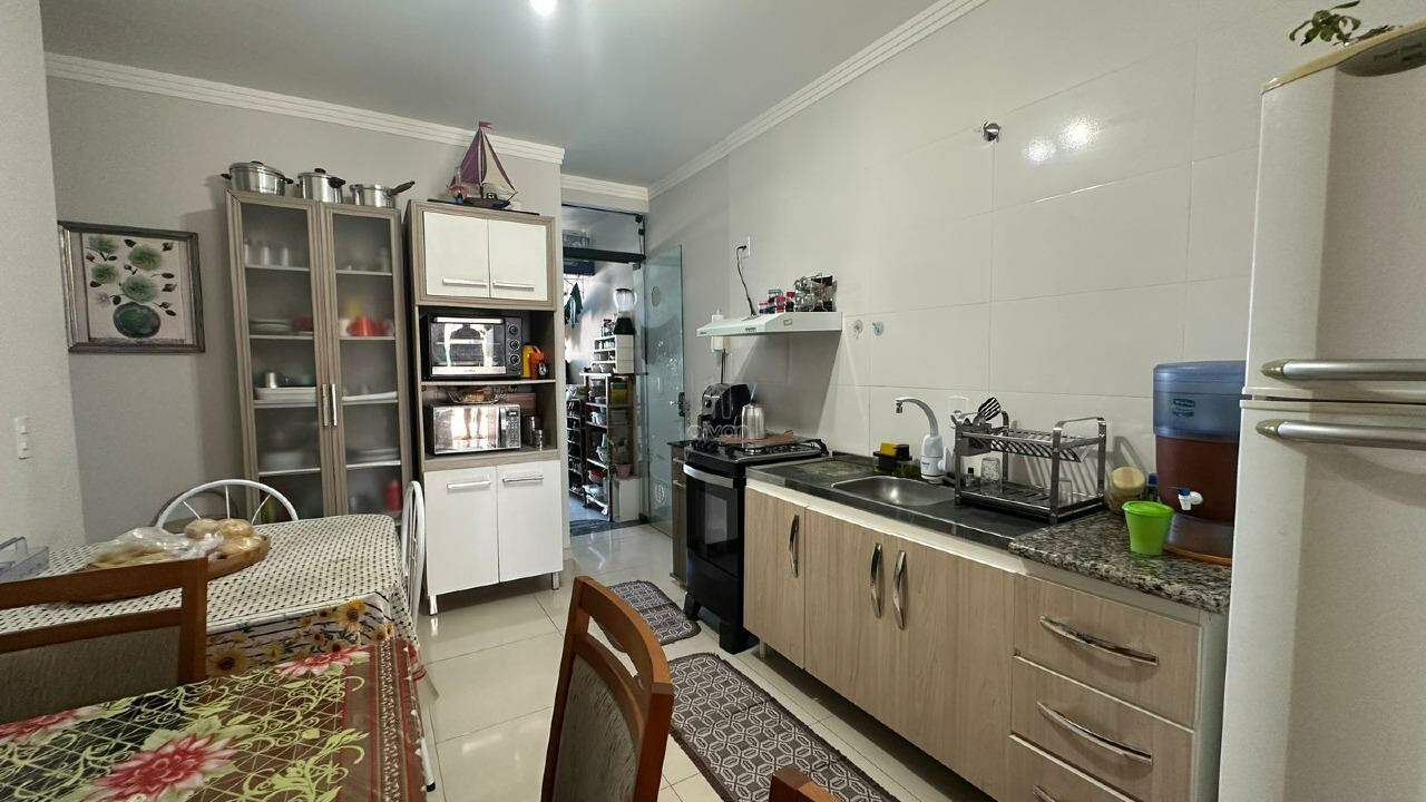 Geminado à venda no Três Rios do Norte: 