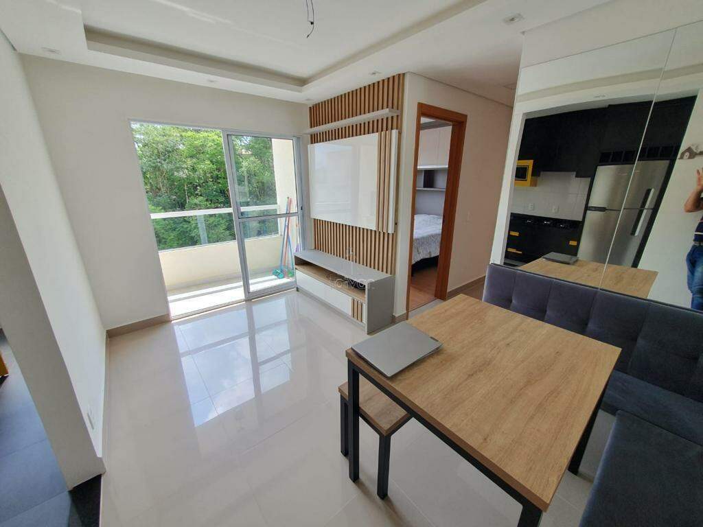 Apartamento para aluguel no Jaraguá Esquerdo: 