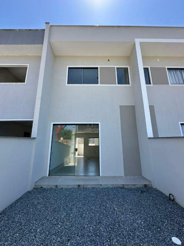 Geminado à venda no Beira Rio: 