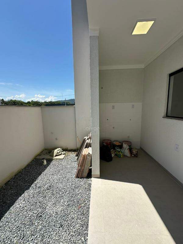 Geminado à venda no Beira Rio: 