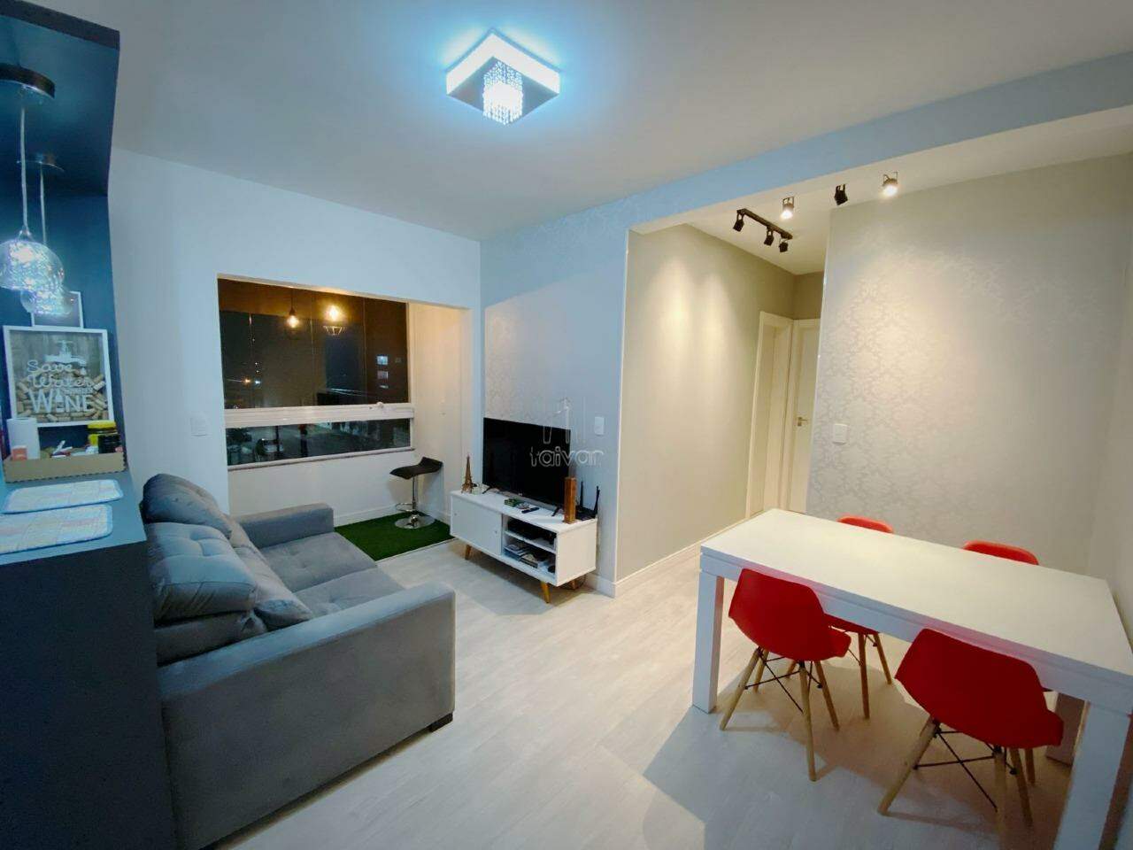 Apartamento para aluguel no Centenário: 